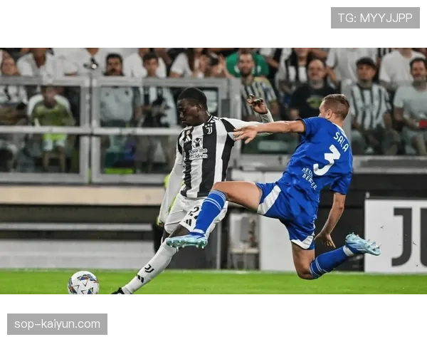 科莫本赛季打进56球仅失26球，意甲攻防一体表现突出